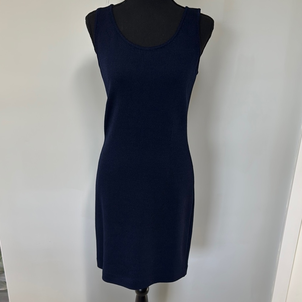 St John Elegant Navy knitted Blue Sleeveless Dress
